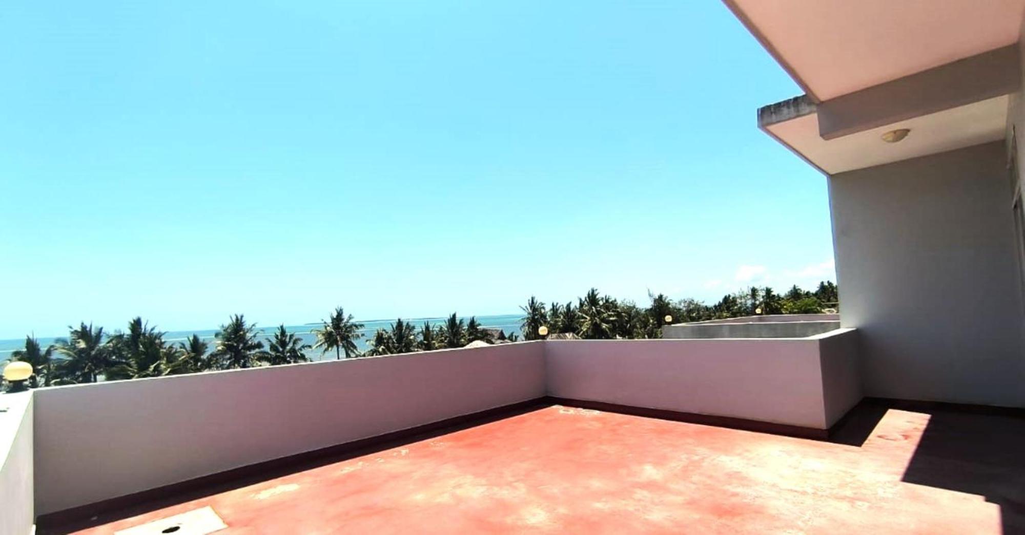 Uroa Hide Away Bed & Breakfast Zanzibar
